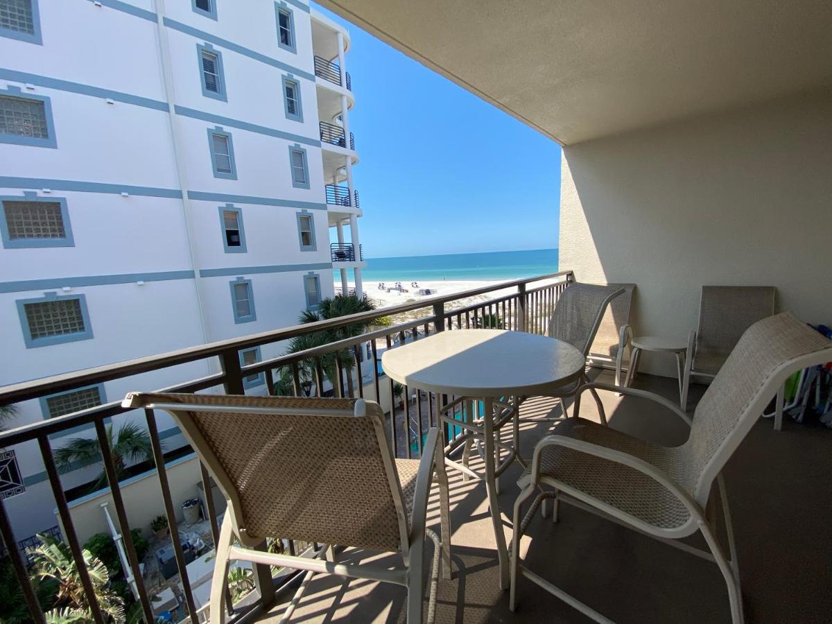 Vistas On The Gulf By Liberte' Aparthotel St. Pete Beach Exterior photo