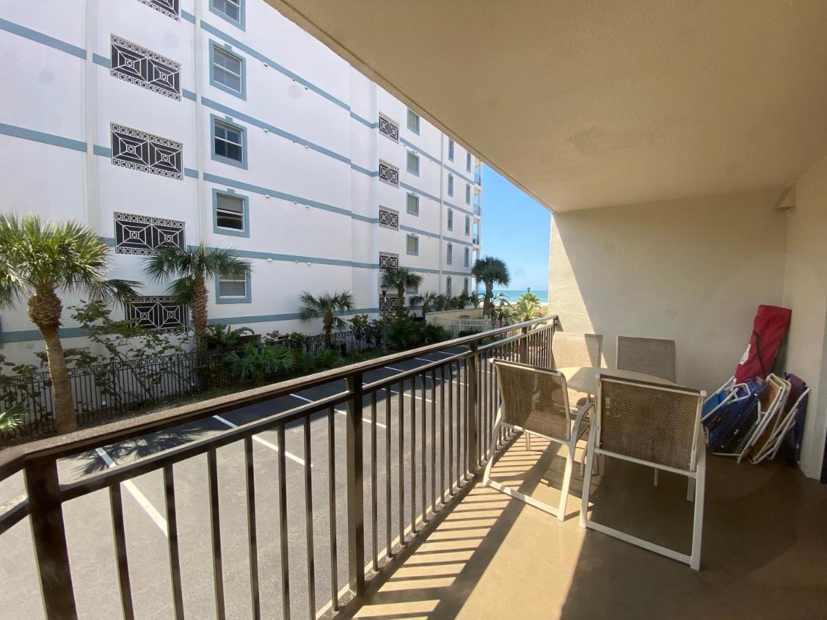 Vistas On The Gulf By Liberte' Aparthotel St. Pete Beach Exterior photo